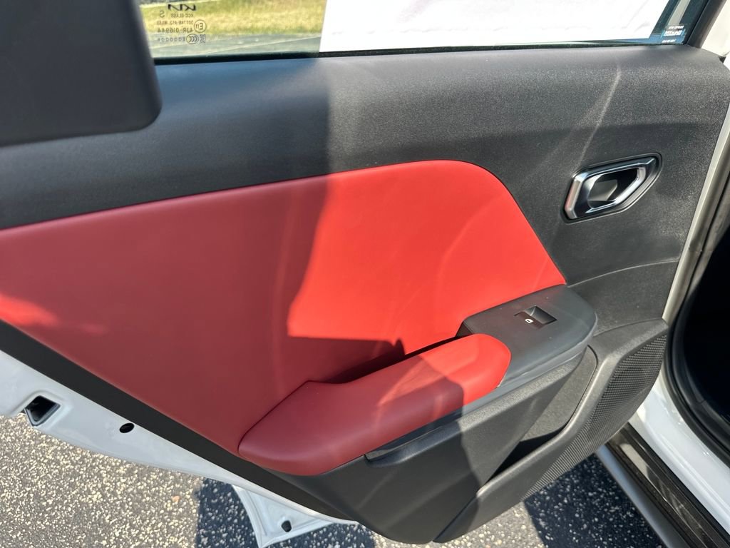 New 2025 Kia K4 GT-Line image 16