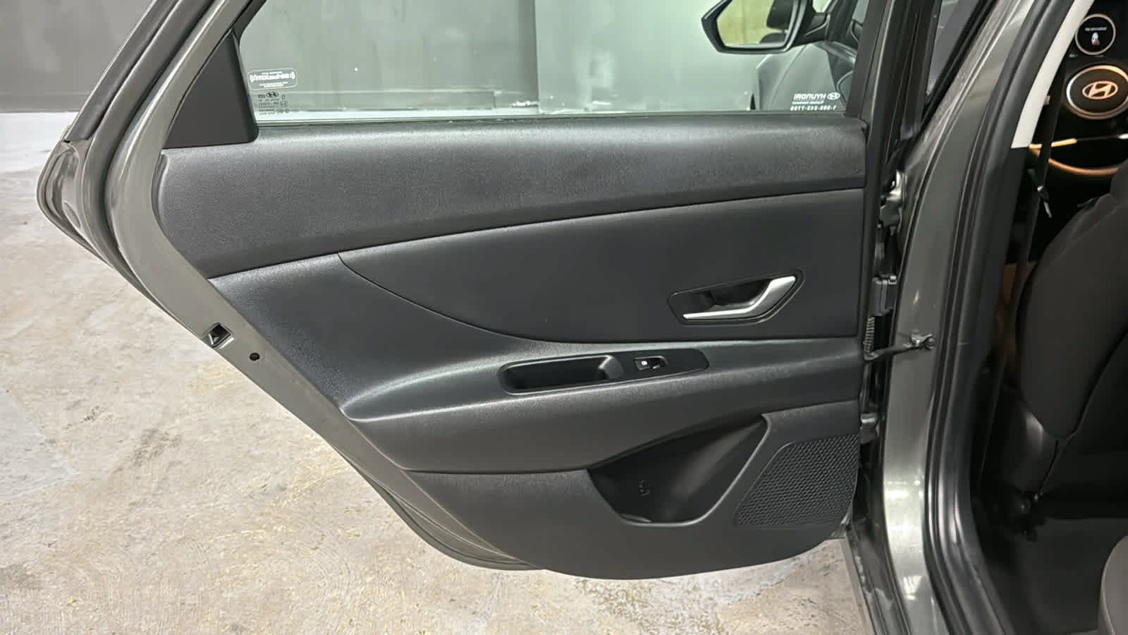 Used 2024 Hyundai Elantra SEL FWD image 20