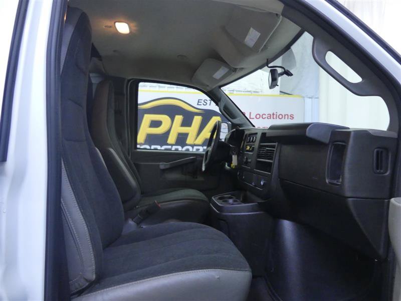 Used 2024 Chevrolet Express 2500 w/ Driver Convenience Package RWD image 9