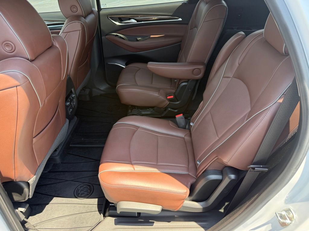 Used 2019 Buick Enclave Avenir w/ Avenir Technology Package FWD image 32