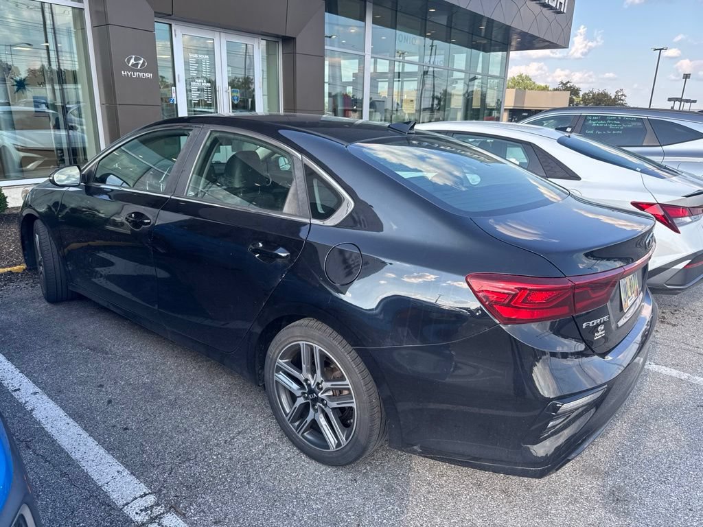 Used 2020 Kia Forte EX FWD image 2