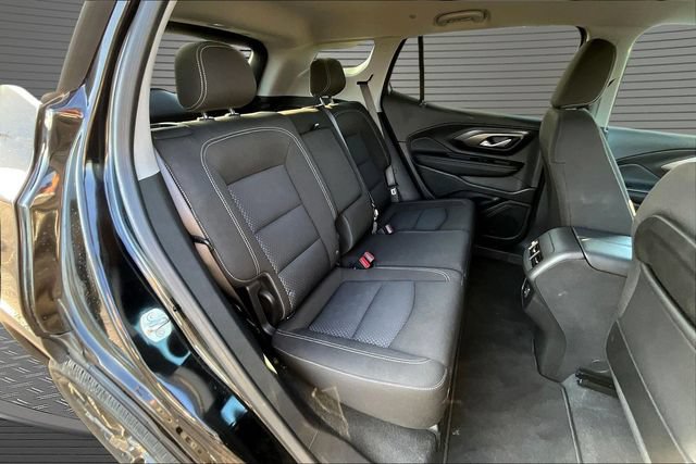 Used 2023 GMC Terrain SLE w/ Elevation Edition AWD/4WD image 24