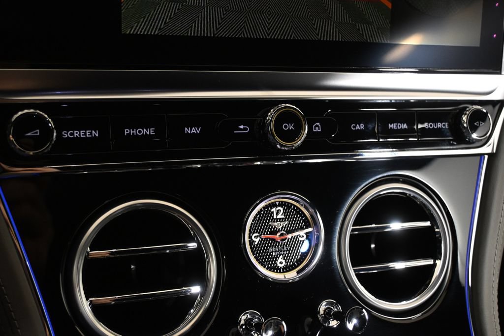 Used 2024 Bentley Continental GT AWD/4WD image 37