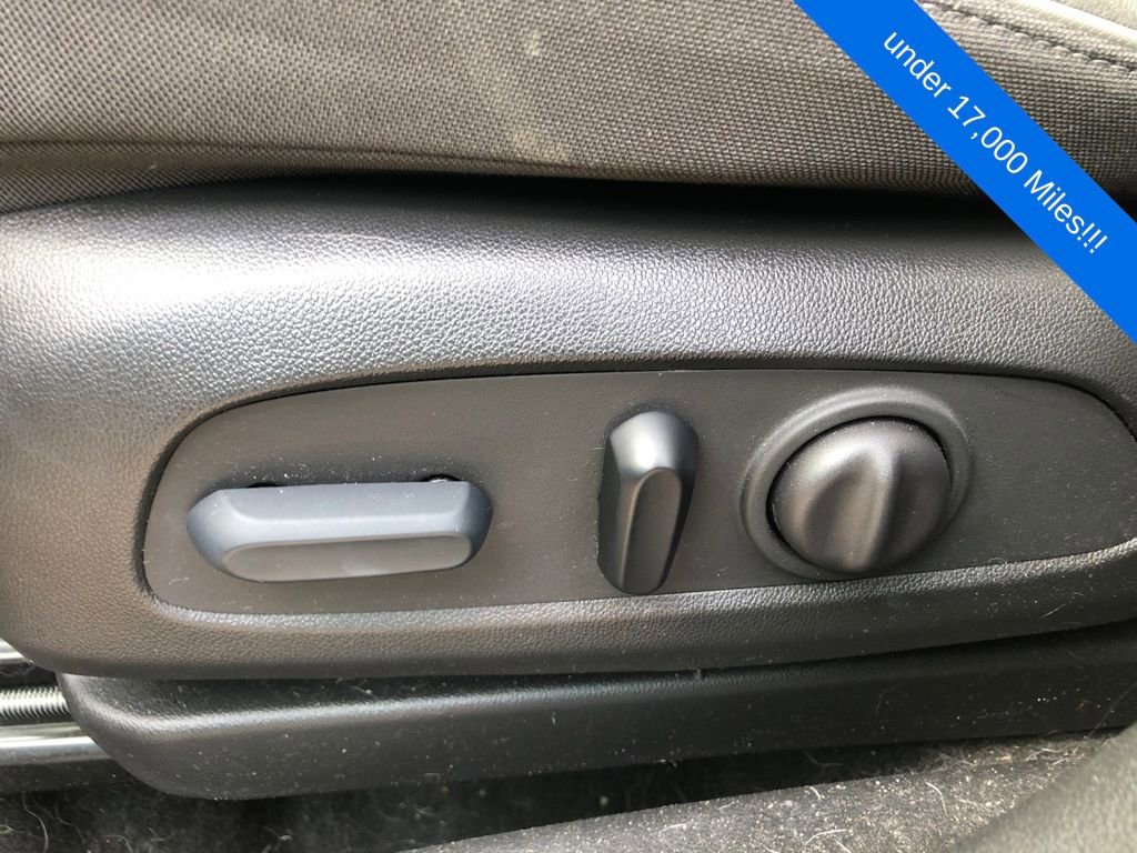 Used 2022 Chevrolet TrailBlazer LT w/ Driver Confidence Package image 15