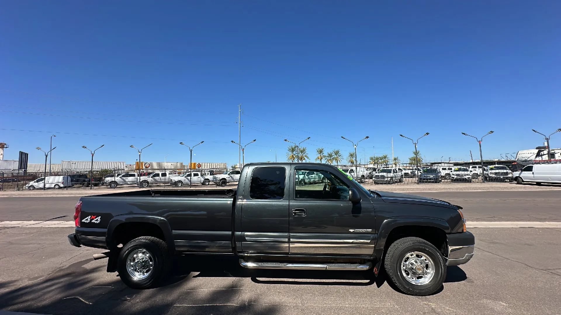 Used 2003 Chevrolet Silverado 2500 LS w/ Snow Plow Prep Package AWD/4WD image 6
