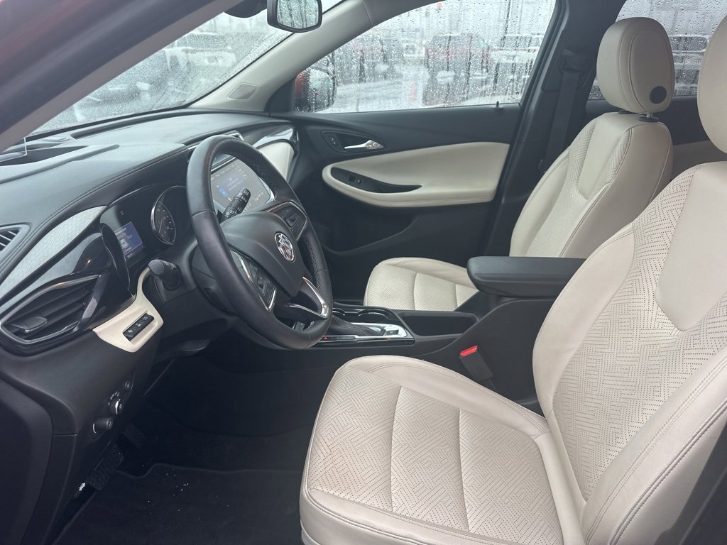 Used 2020 Buick Encore GX Essence w/ Advanced Technology Package image 9