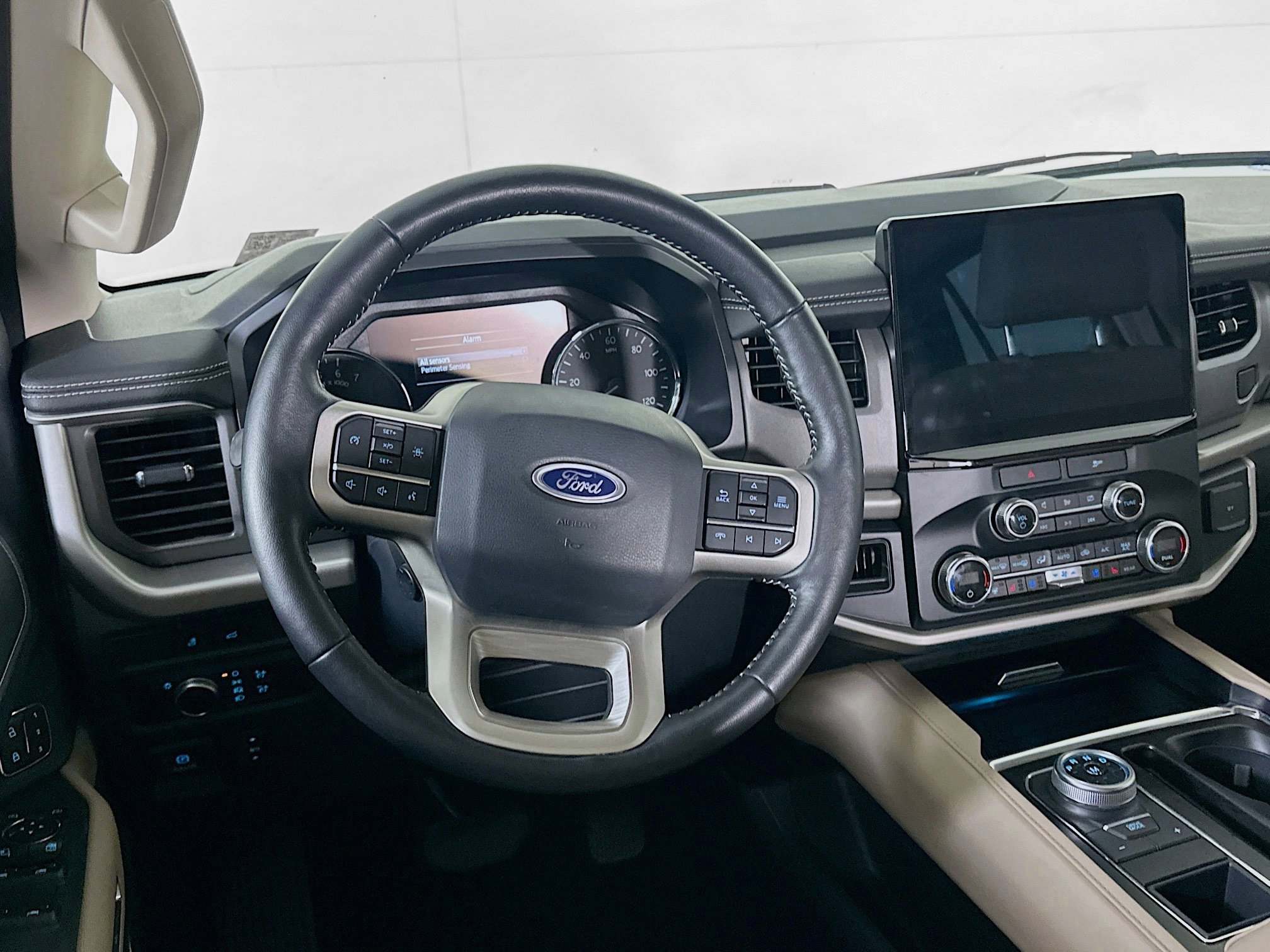 Used 2022 Ford Expedition Max XLT RWD image 18