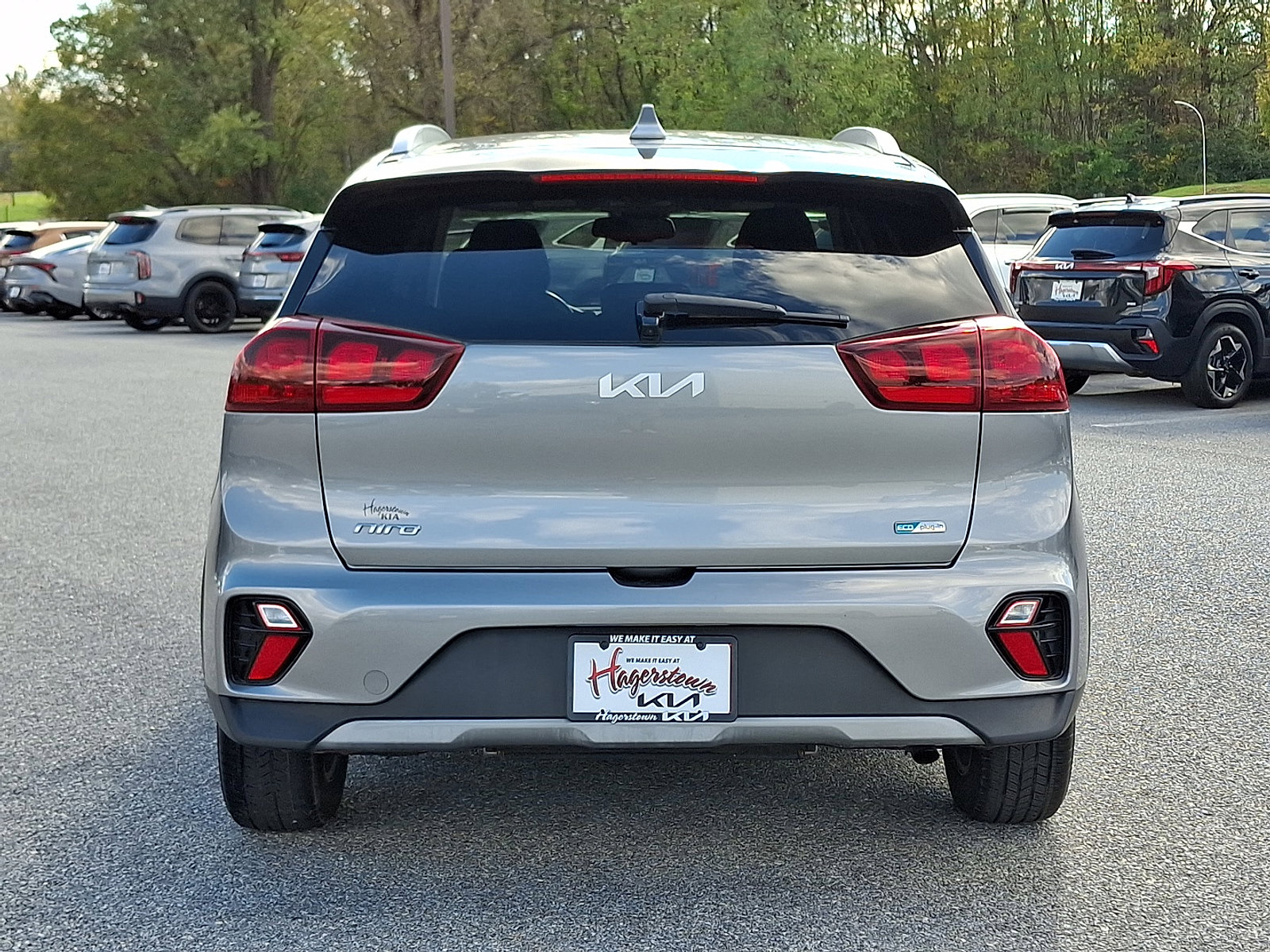 Certified 2022 Kia Niro LXS image 5