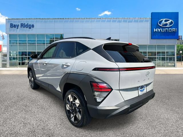 Used 2024 Hyundai Kona SEL AWD/4WD image 4