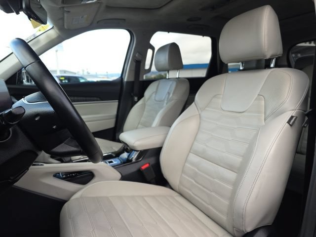 Used 2023 Kia Telluride SX Prestige AWD/4WD image 35