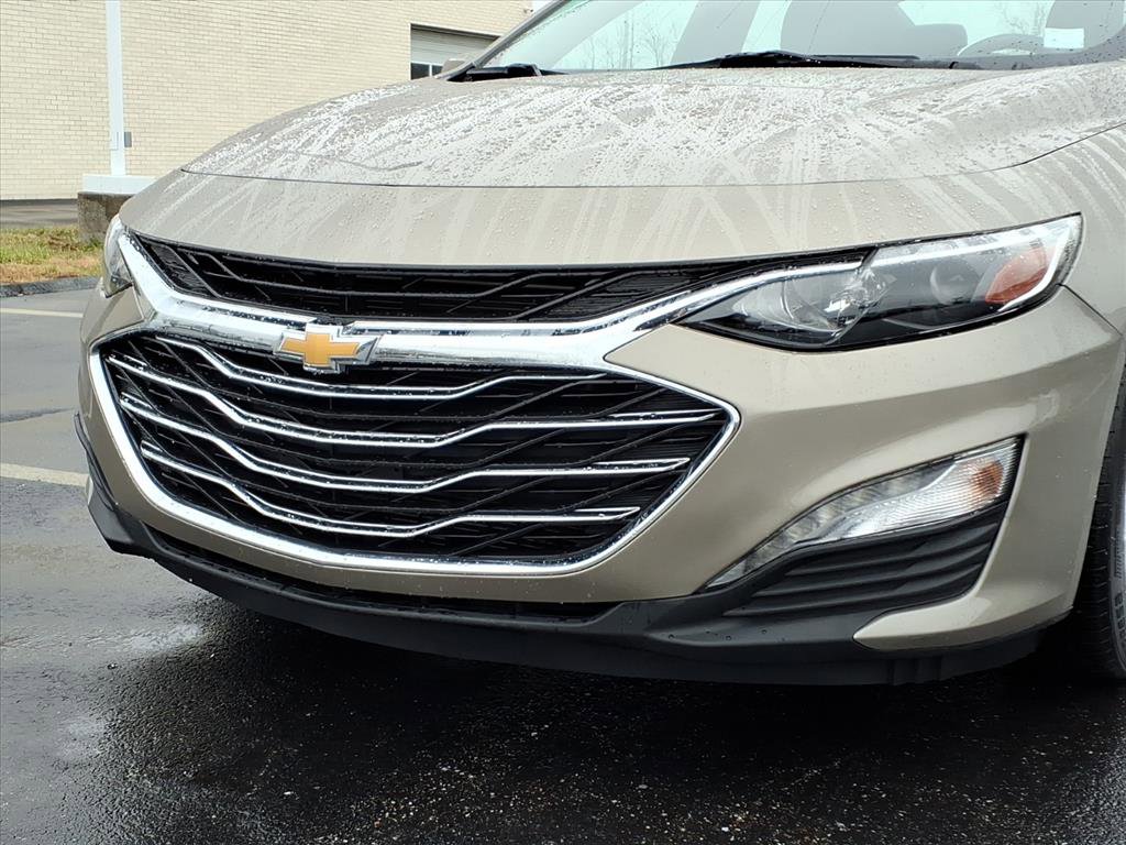 Used 2024 Chevrolet Malibu LT image 33