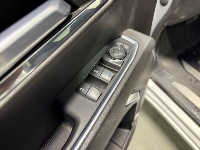 Certified 2022 Chevrolet Silverado 1500 RST w/ Redline Edition AWD/4WD image 9