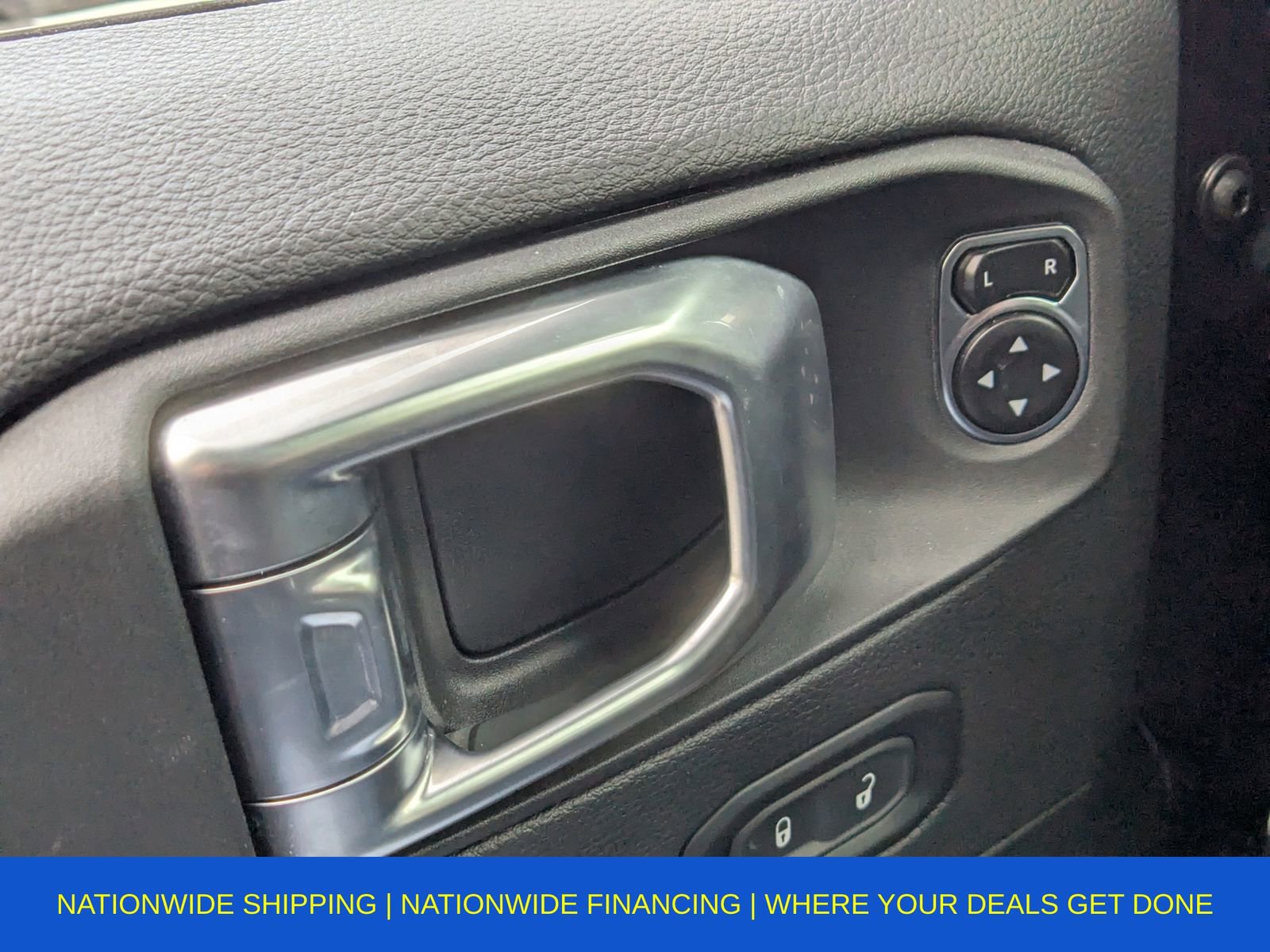 Used 2024 Jeep Wrangler Unlimited Sahara w/ Technology Group image 35