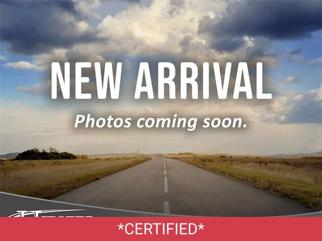 Used 2021 Chevrolet Equinox LT FWD image 2