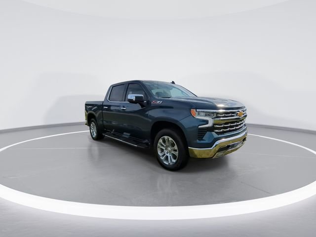Used 2024 Chevrolet Silverado 1500 LTZ w/ Technology Package AWD/4WD image 2