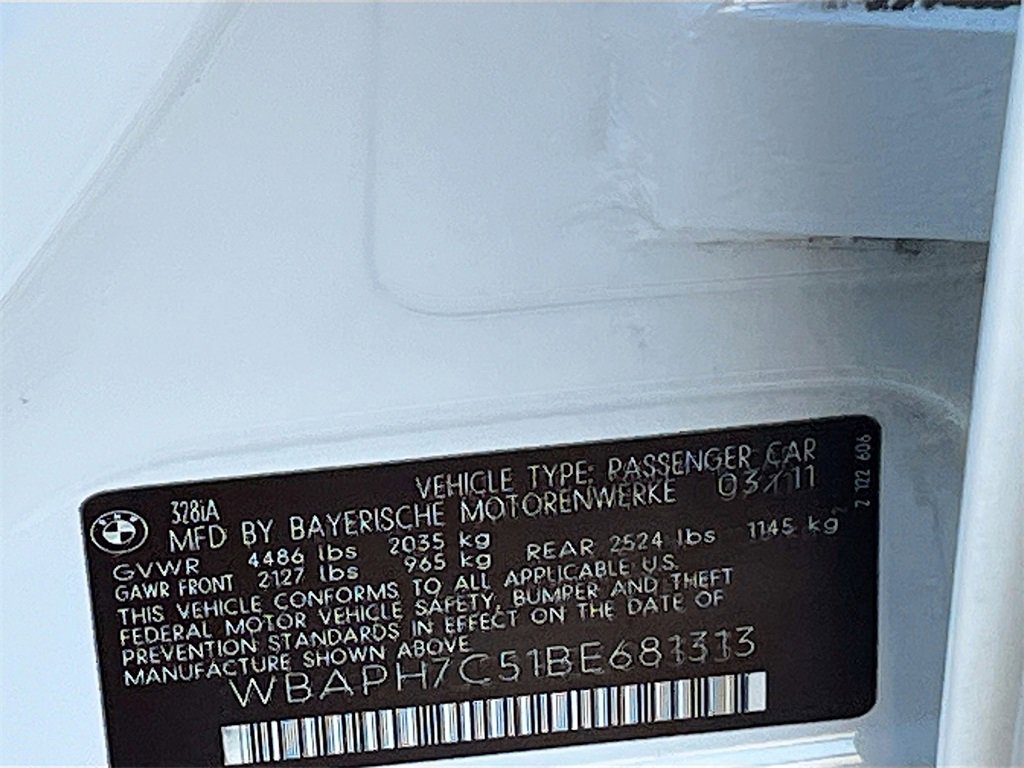 Used 2011 BMW 328i Sedan w/ Premium Pkg image 31