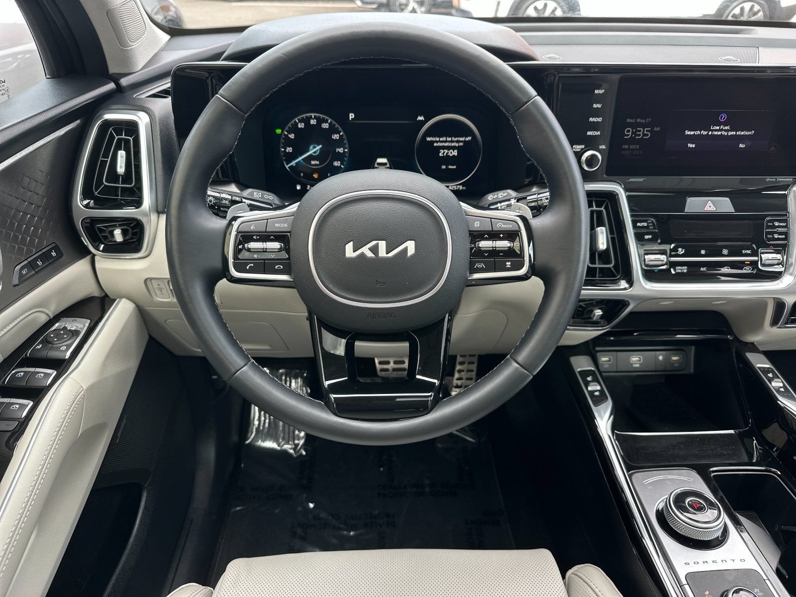 Certified 2023 Kia Sorento SX Prestige w/ Panoramic Sunroof Package AWD/4WD image 19