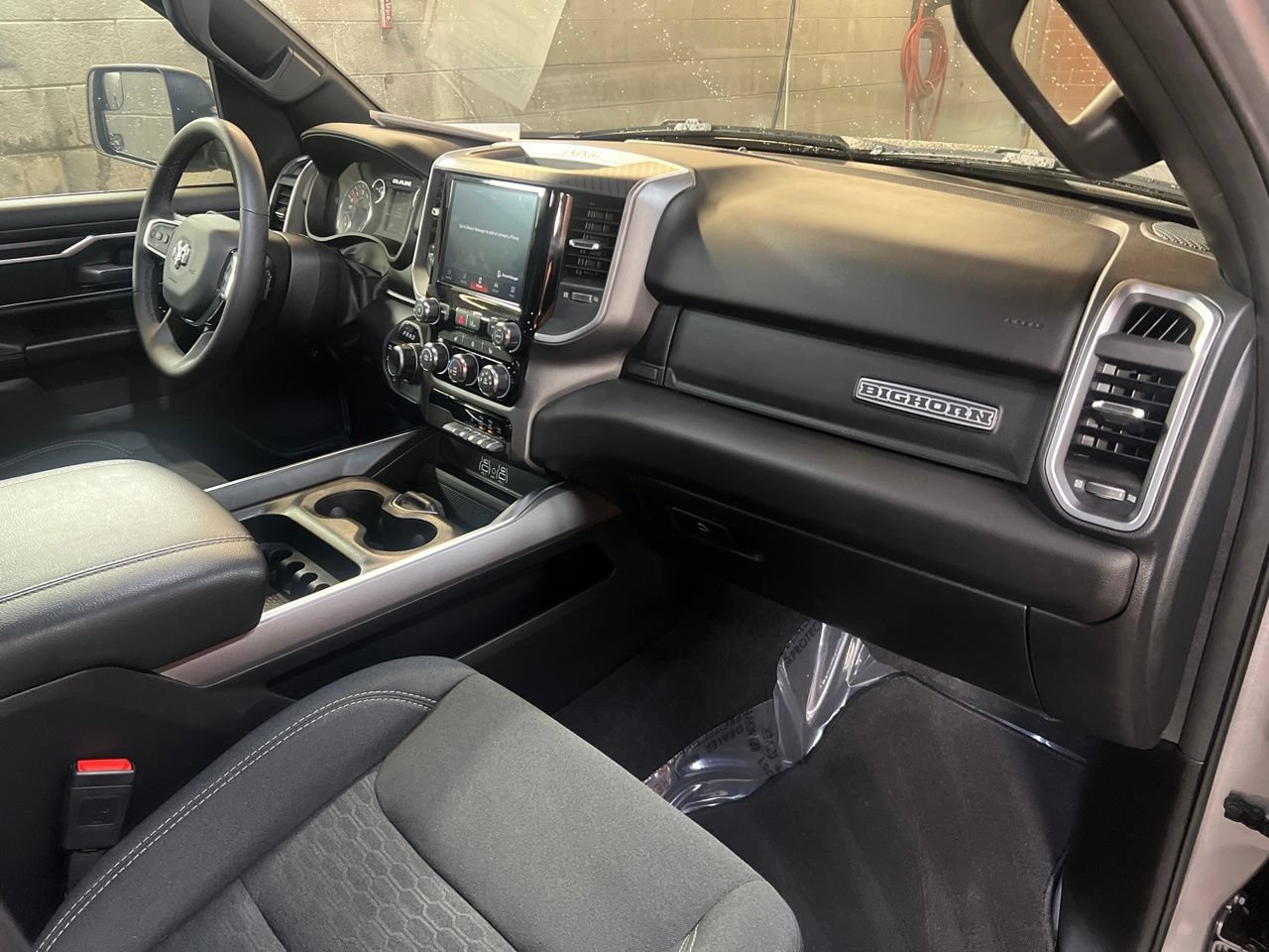 Used 2025 RAM 1500 Big Horn AWD/4WD image 19