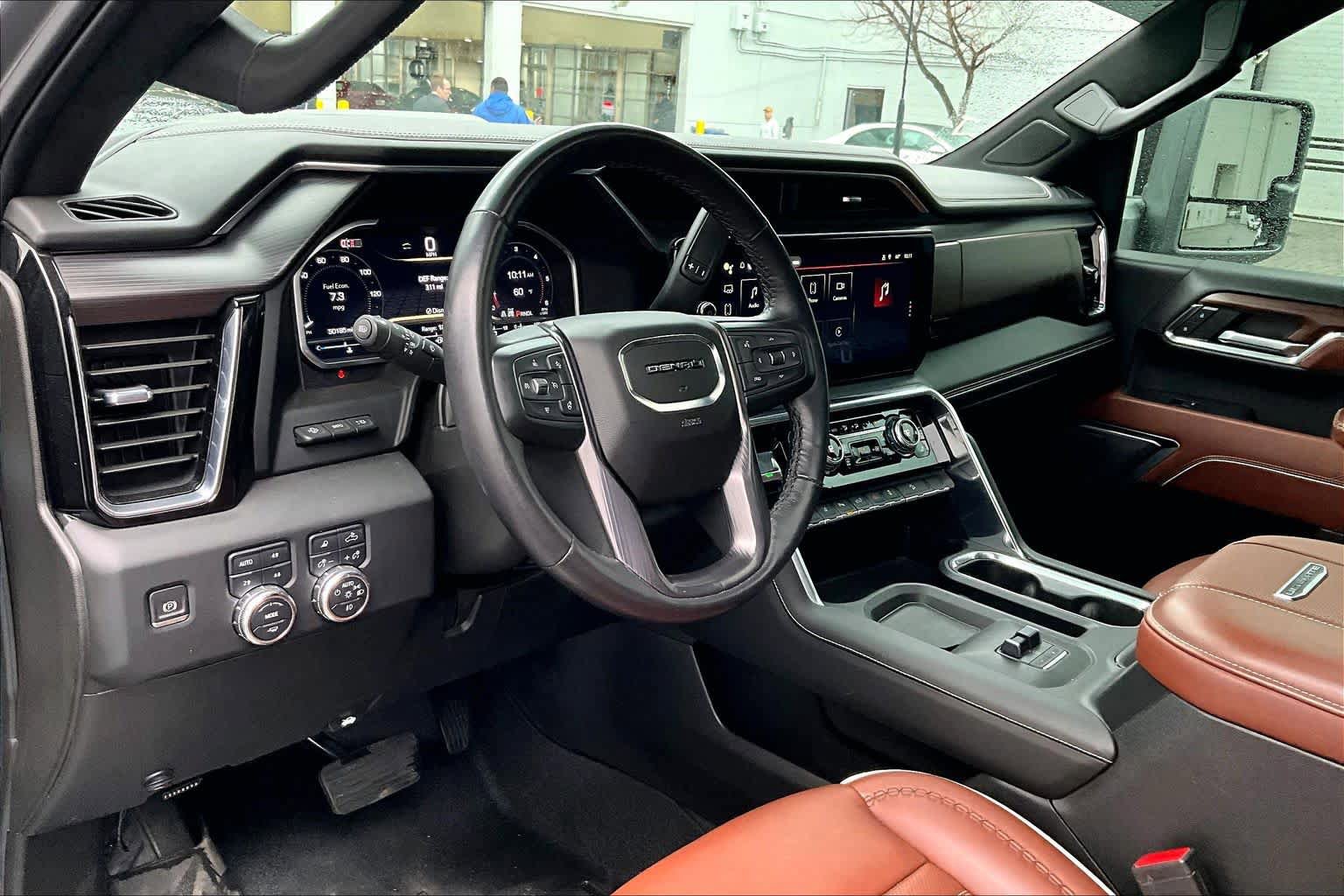 Used 2024 GMC Sierra 2500 Denali Ultimate w/ Max Trailering Package image 18
