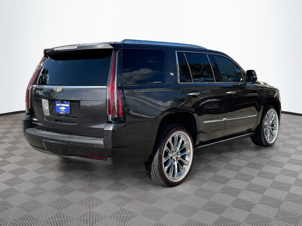 Used 2018 Cadillac Escalade Premium Luxury image 5