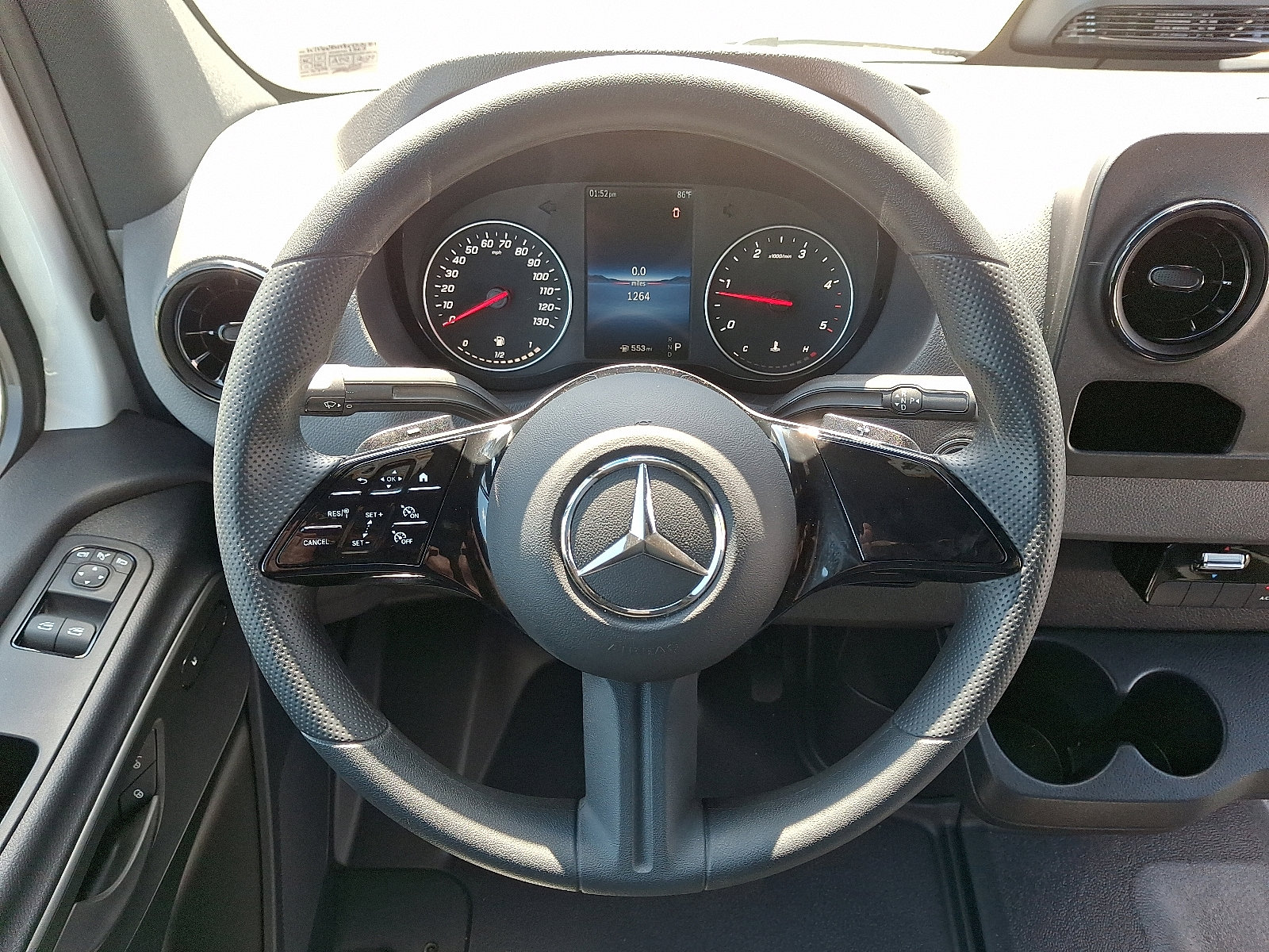 Used 2025 Mercedes-Benz Sprinter 2500 image 19