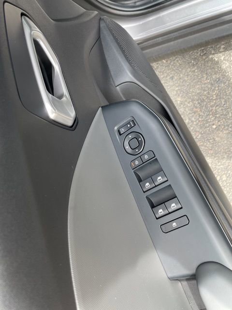 Certified 2025 Kia K4 LXS image 24