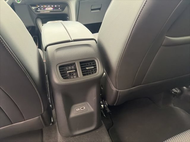 Used 2023 Buick Envision Preferred w/ Sport Touring Package AWD/4WD image 23