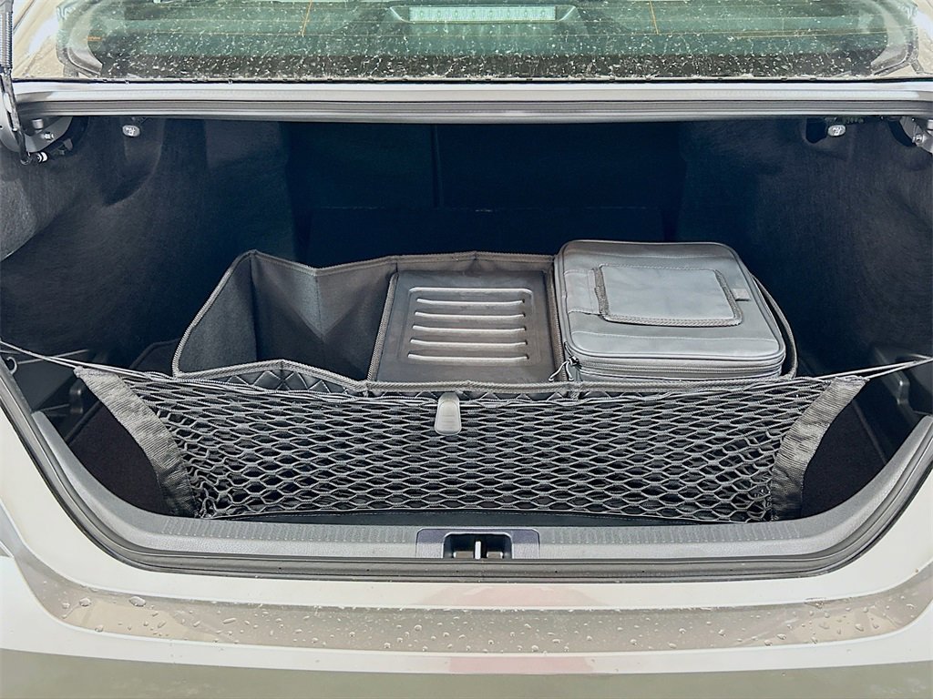 New 2026 Toyota Camry SE image 7