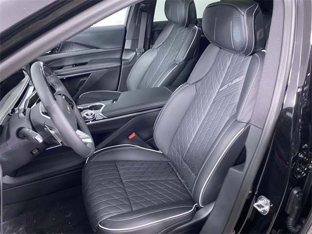 New 2026 Cadillac Lyriq V w/ LPO, Floor Liner Package image 19