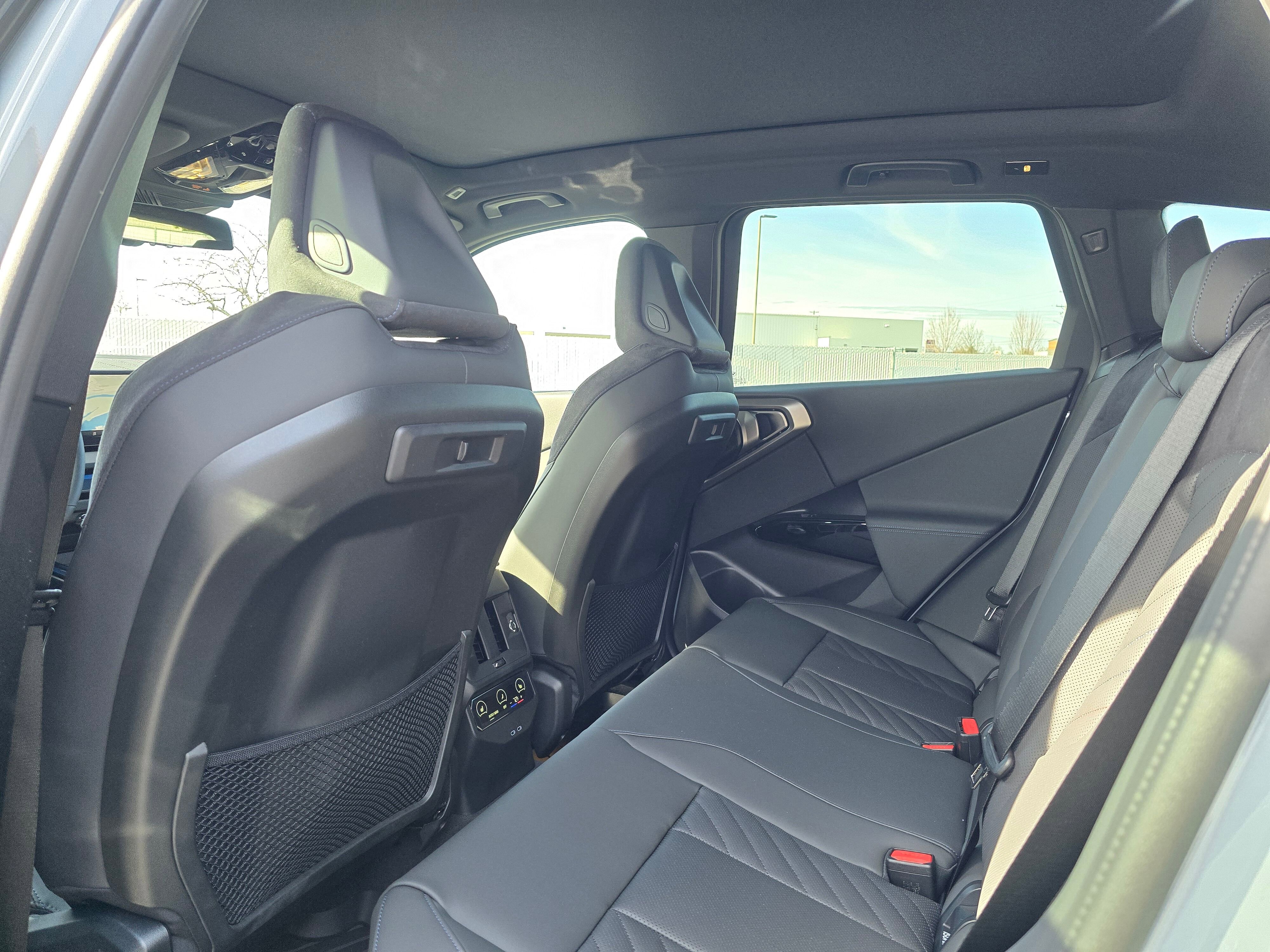 New 2026 BMW X3 M50 w/ Premium Package image 44