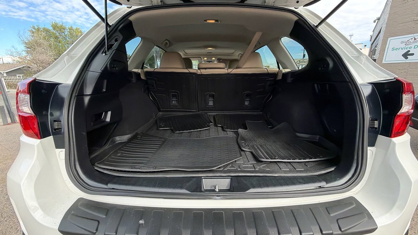 Used 2016 Subaru Outback 2.5i Limited AWD/4WD image 24