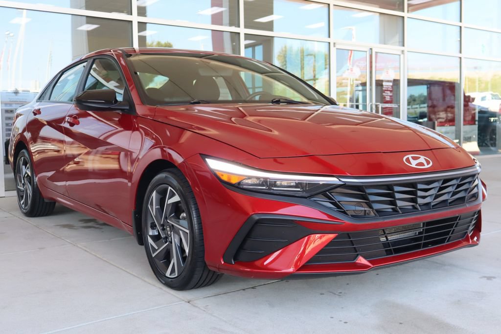 Used 2025 Hyundai Elantra Sport