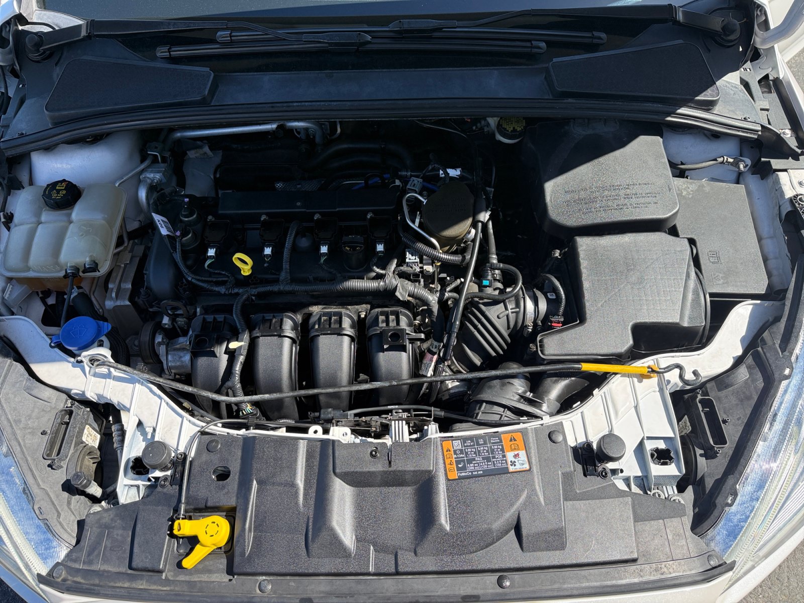 Used 2015 Ford Focus Titanium w/ Titanium Technology Package FWD image 20