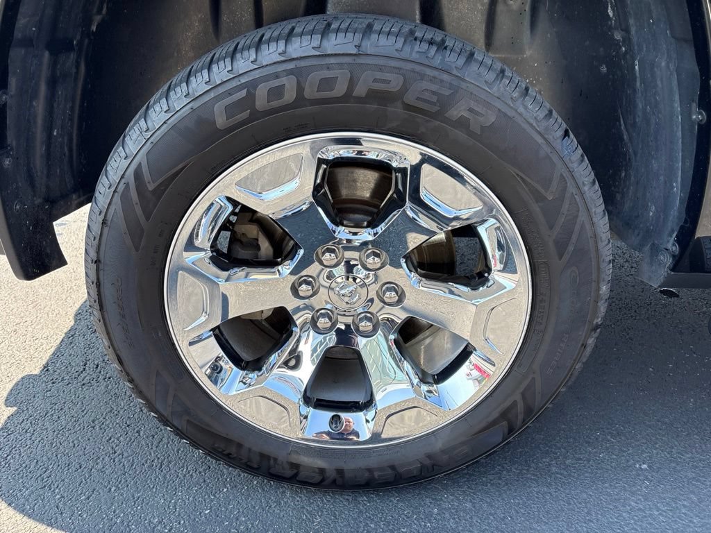 Used 2019 RAM 1500 Big Horn AWD/4WD image 11