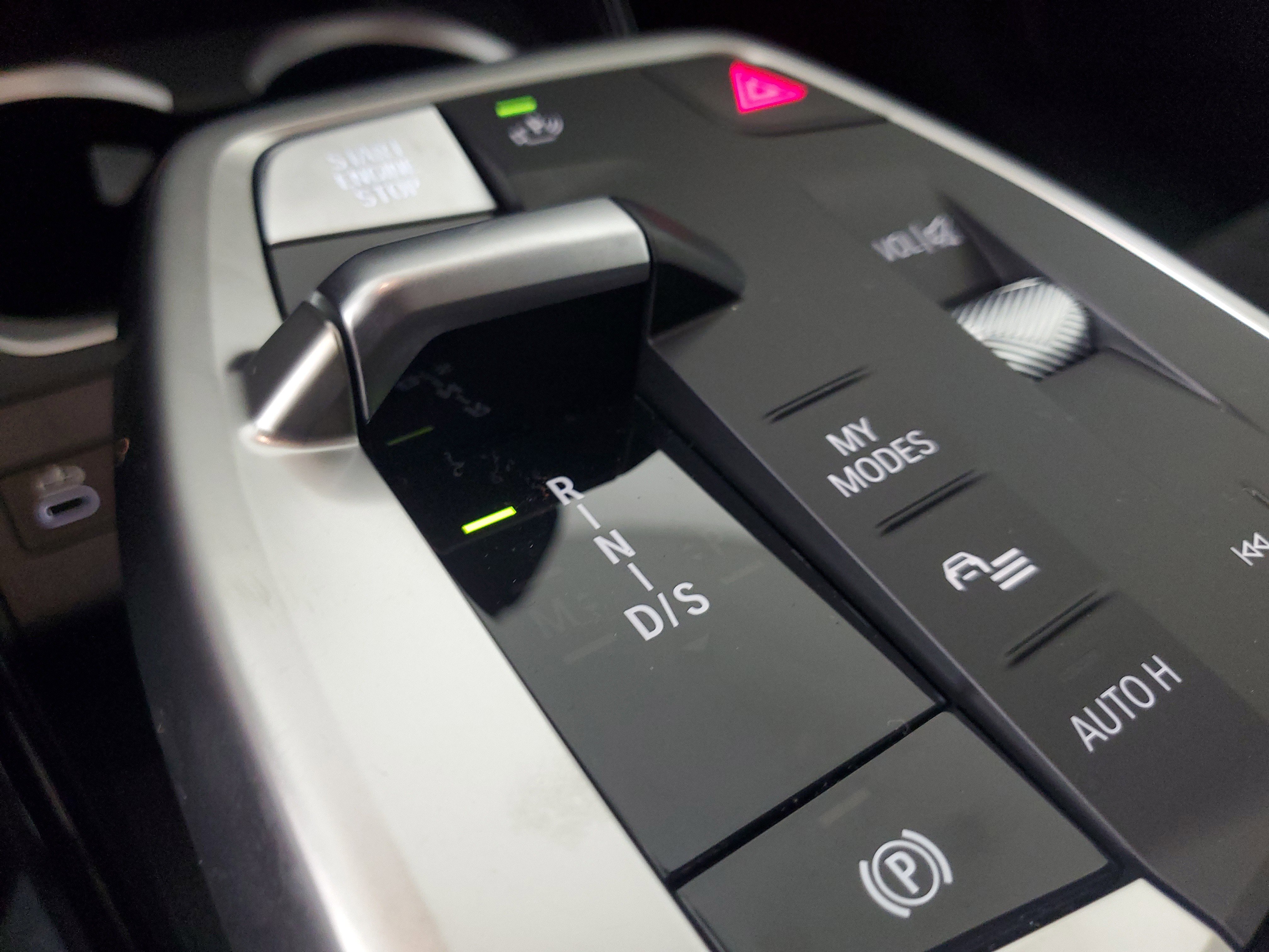 New 2025 BMW X2 xDrive28i w/ Technology Package image 21