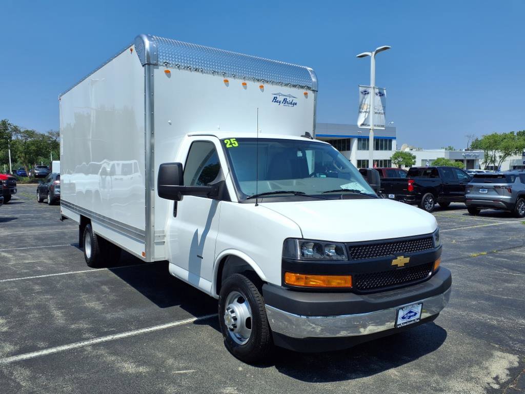 New 2025 Chevrolet Express 3500 w/ Power Convenience Package