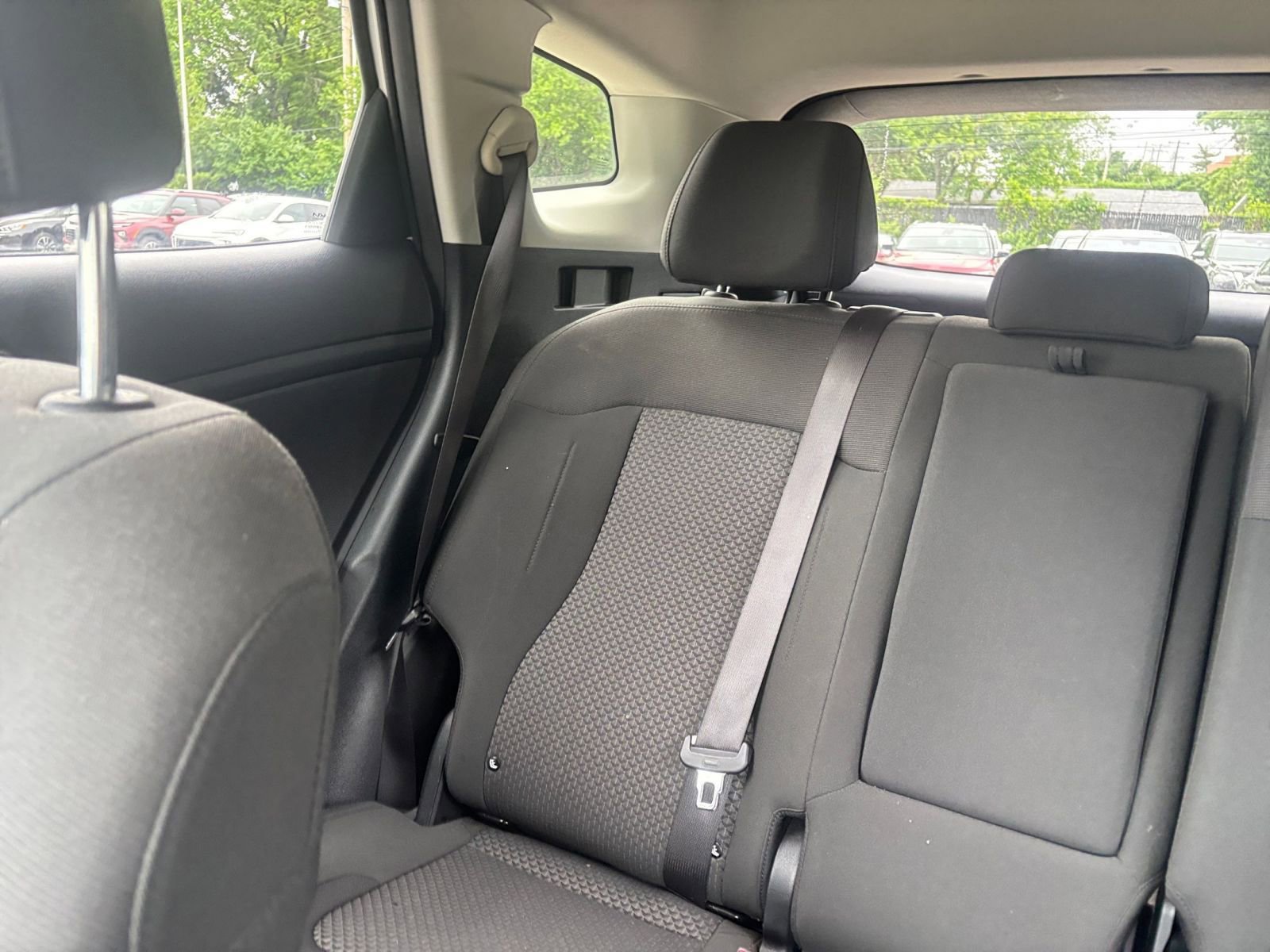Used 2025 Kia Sportage LX FWD image 37