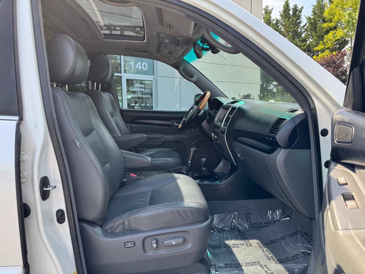 Used 2005 Lexus GX 470 AWD/4WD image 23