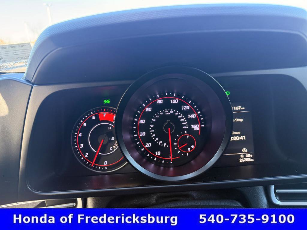 Used 2023 Hyundai Elantra SE w/ Preferred Accessory Package image 17