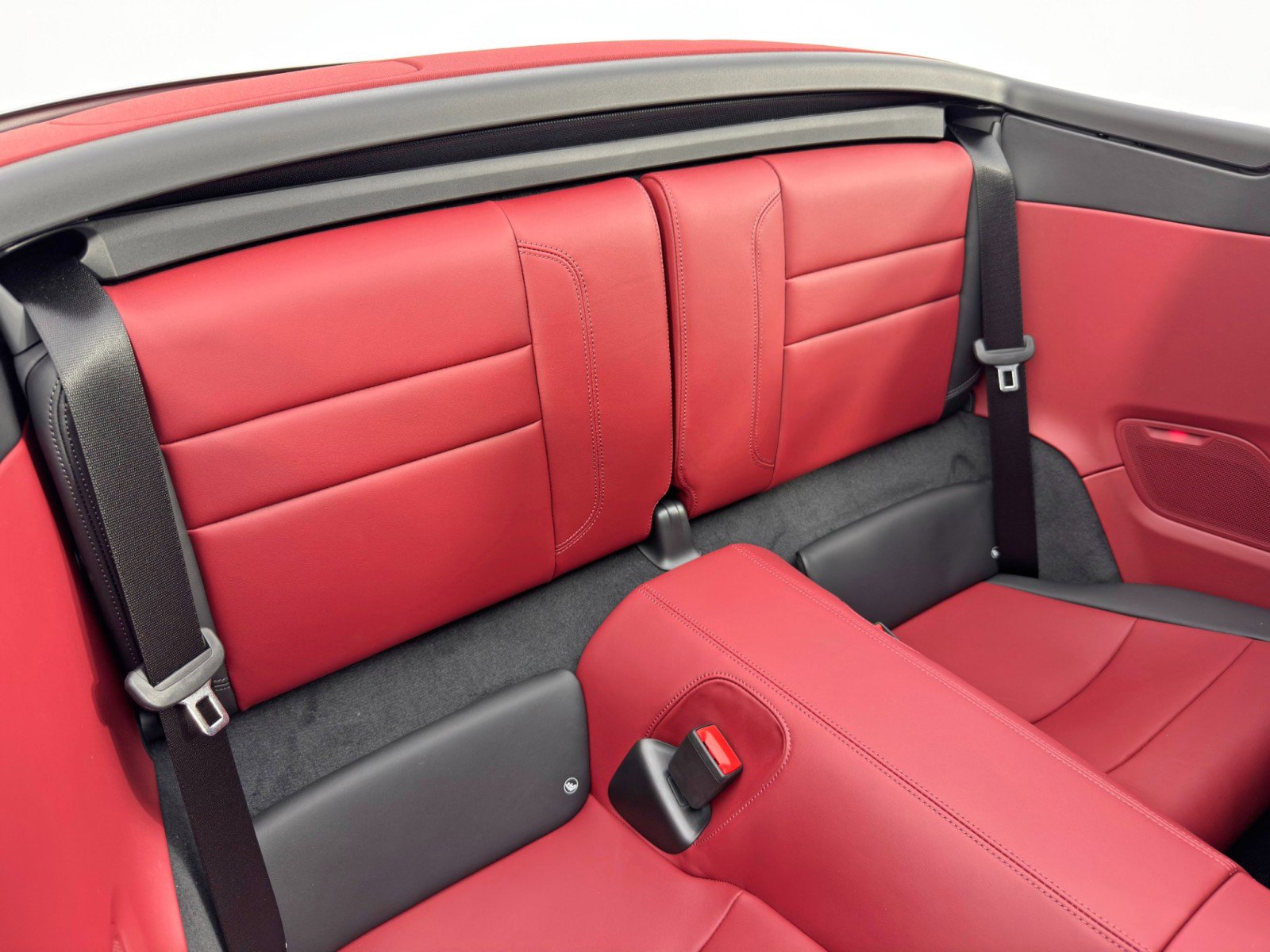 Used 2025 Porsche 911 Carrera image 41