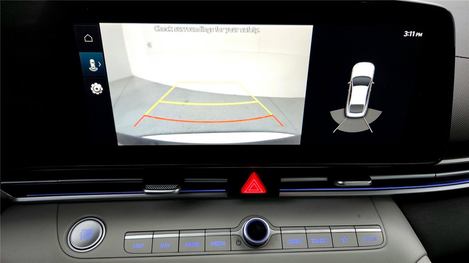 Used 2023 Hyundai Elantra Limited image 43