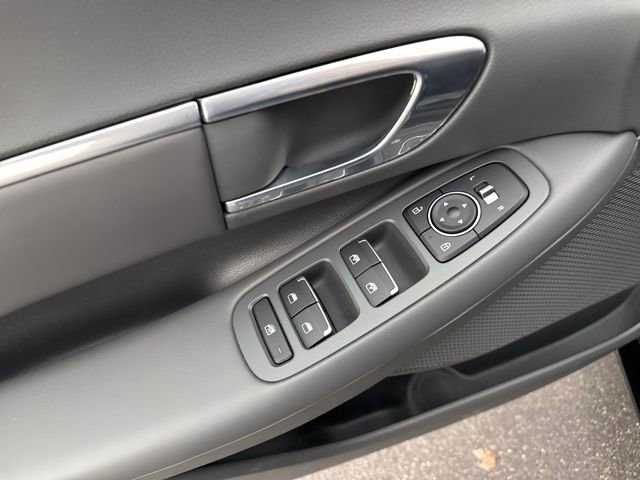 Used 2023 Hyundai Sonata SEL Plus image 10