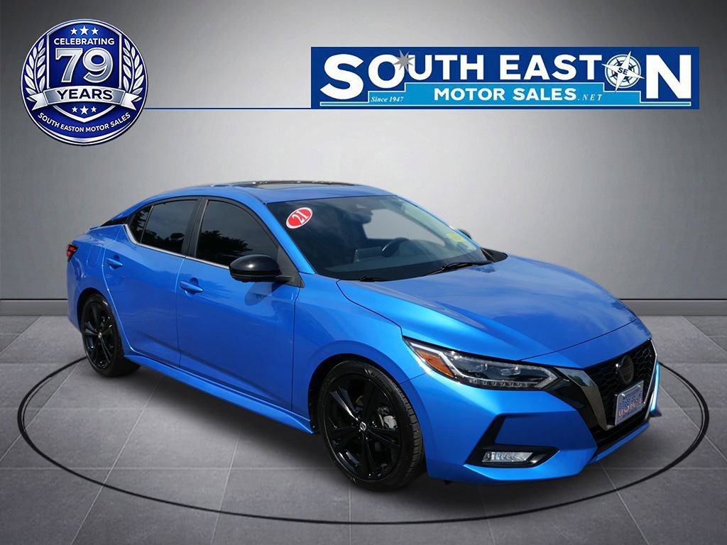 Used 2021 Nissan Sentra SR w/ SR Premium Package FWD image 2