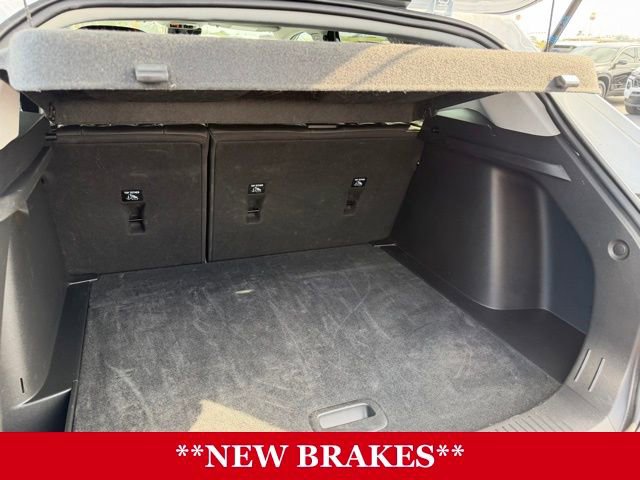 Used 2025 Chevrolet Trax LT w/ LT Convenience Package image 19