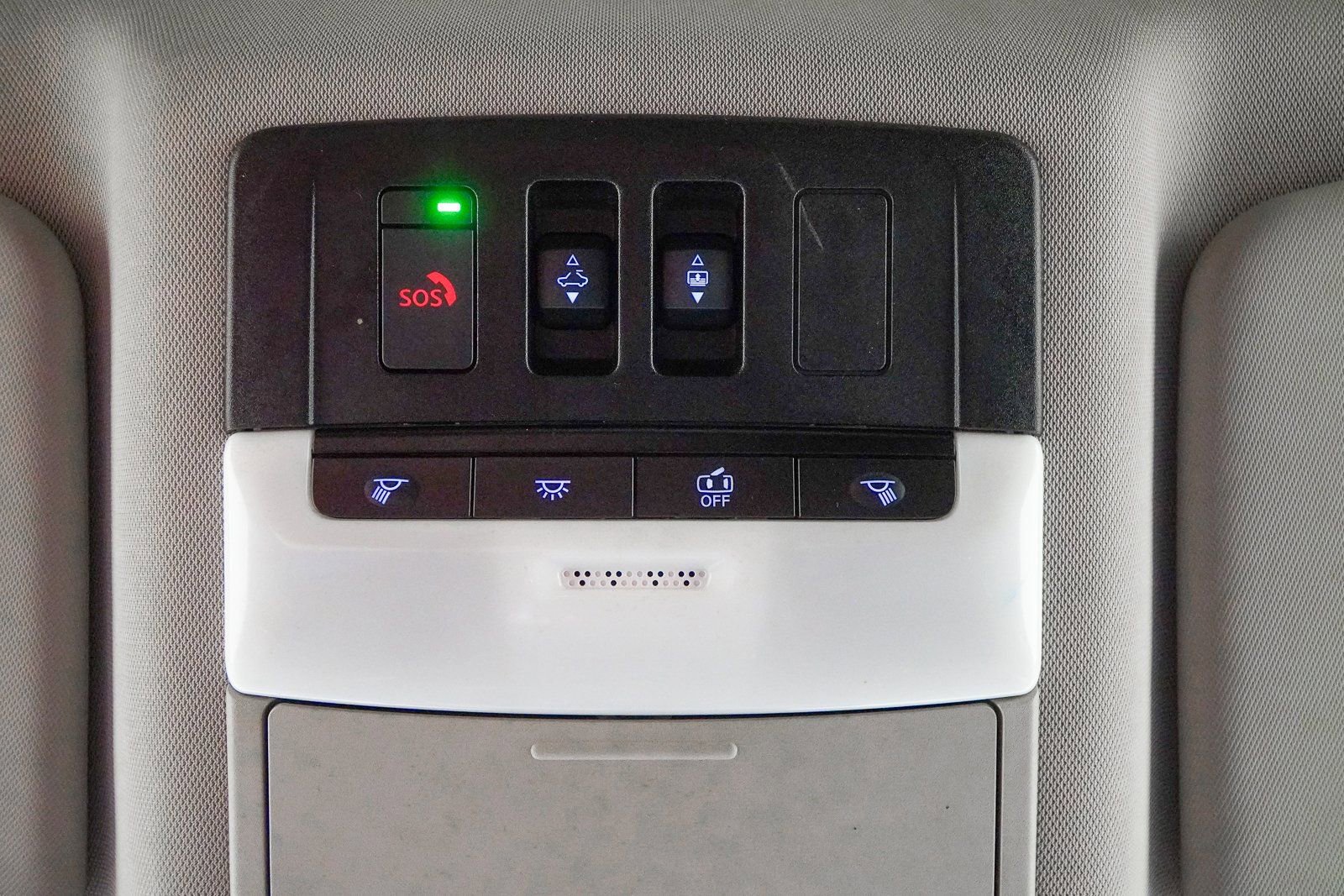 Used 2022 Nissan Rogue Platinum w/ Head-Up Display Package image 27