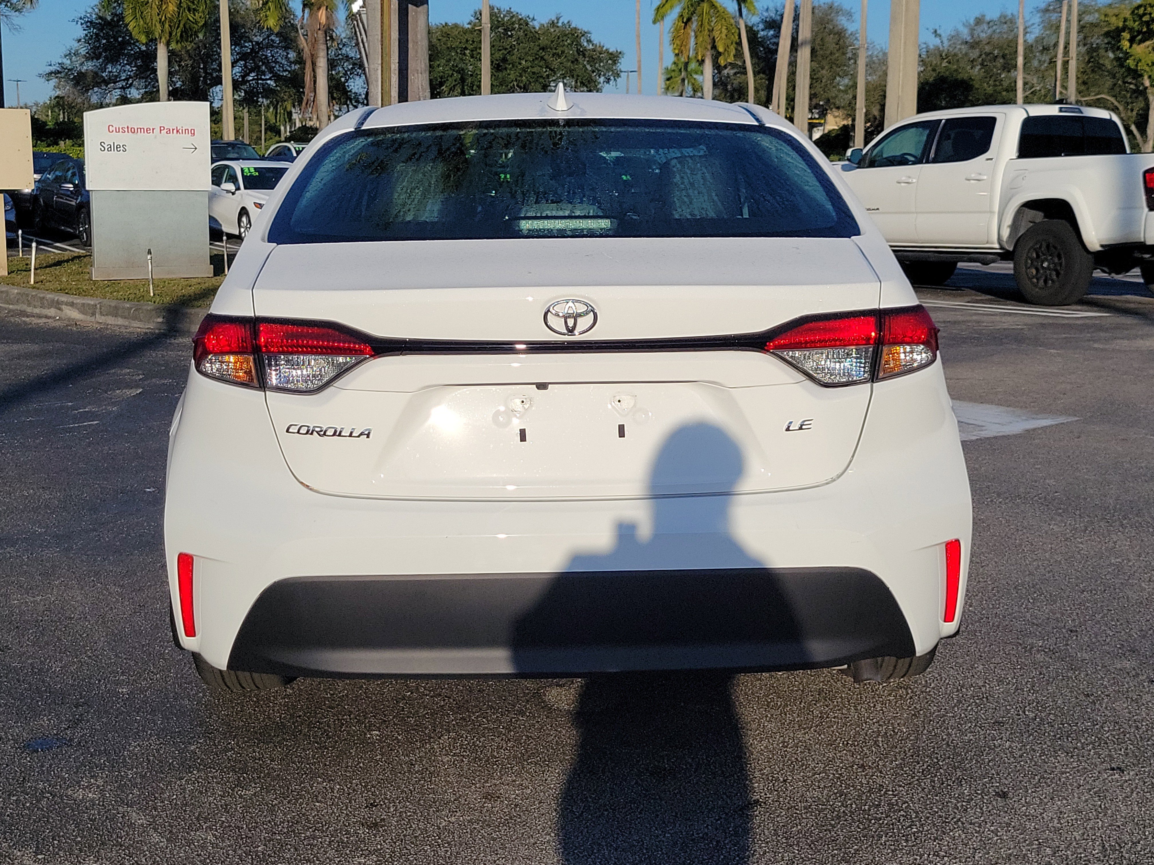 Used 2025 Toyota Corolla LE image 5