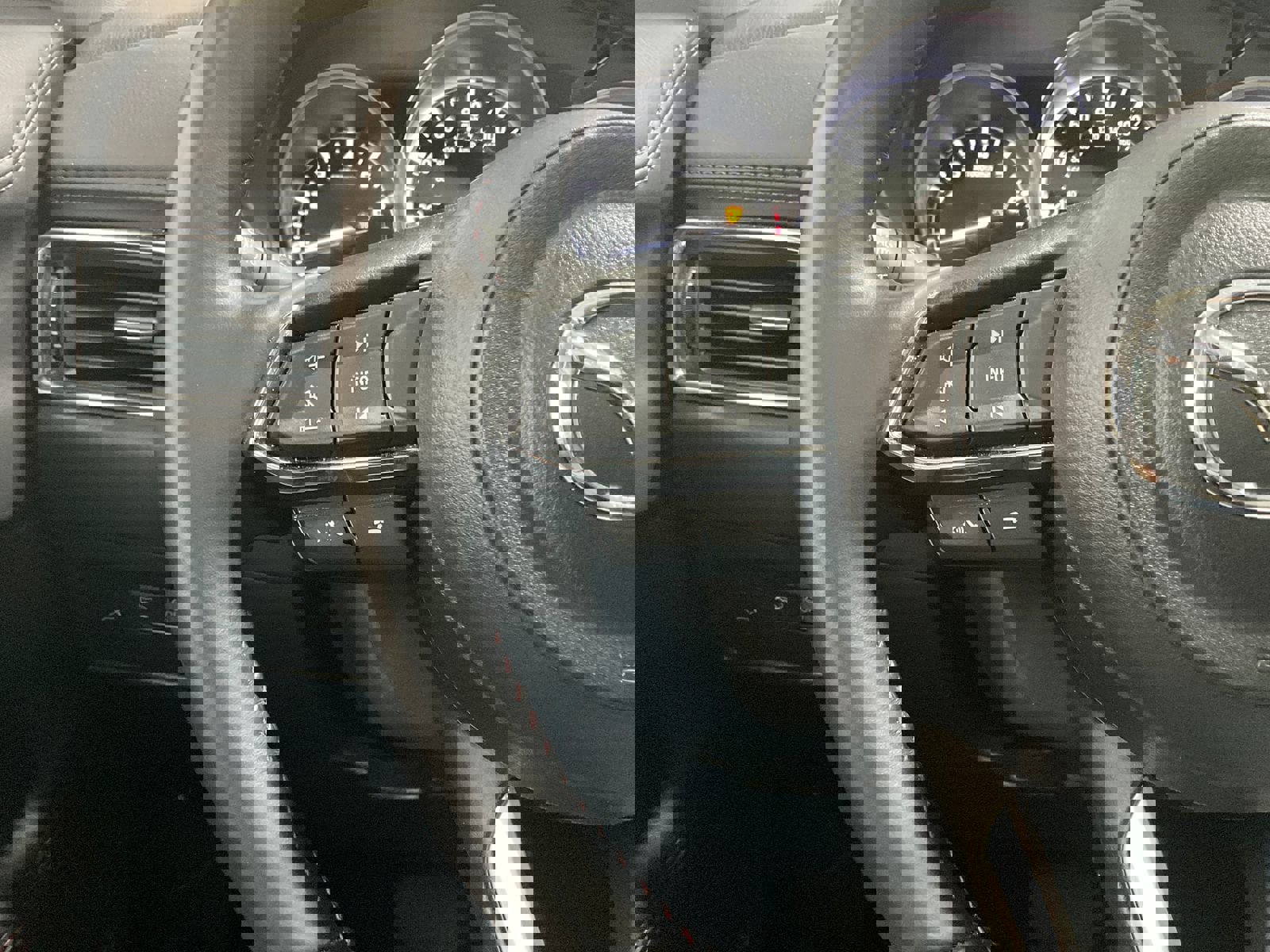 Used 2025 MAZDA CX-5 Carbon Edition image 18