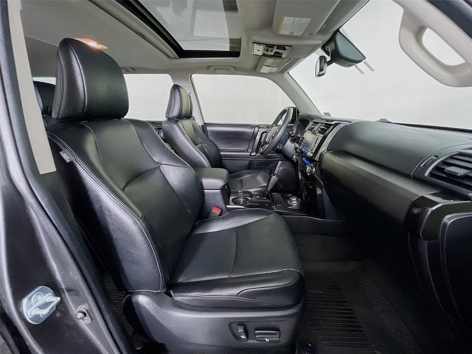 Used 2021 Toyota 4Runner Nightshade image 32