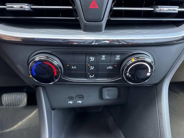 New 2026 Buick Encore GX Preferred FWD image 21