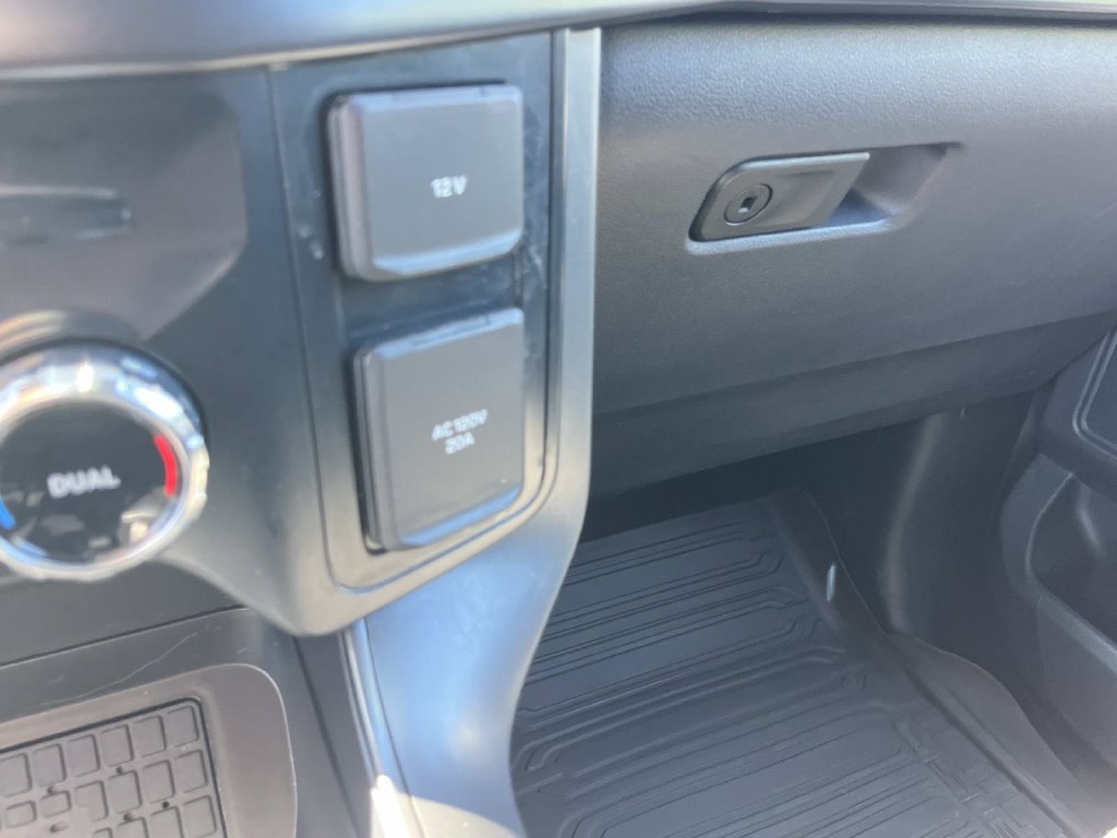 Certified 2024 Ford F150 XLT AWD/4WD image 39